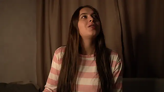 elisa moon online show from 10-31-25, 11:51