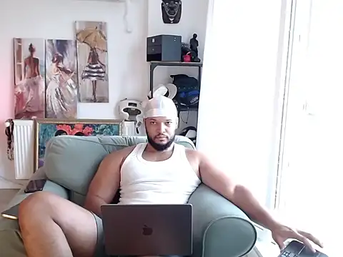 1LordKingsley online show from 07-13-26, 03:55