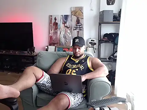 1LordKingsley online show from 07-16-26, 04:20