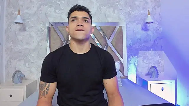 Snapshot of gerson_zt chatting on 10-02-25, 07:39 gerson zt online show from 10-02-25, 07:39