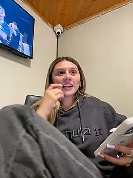 Snapshot of aliisonn_parker26 chatting on 01-30-25, 08:31 aliisonn parker26 online show from 01-30-25, 08:31