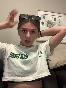 Snapshot of aliisonn_parker26 chatting on 01-30-25, 01:33 aliisonn parker26 online show from 01-30-25, 01:33