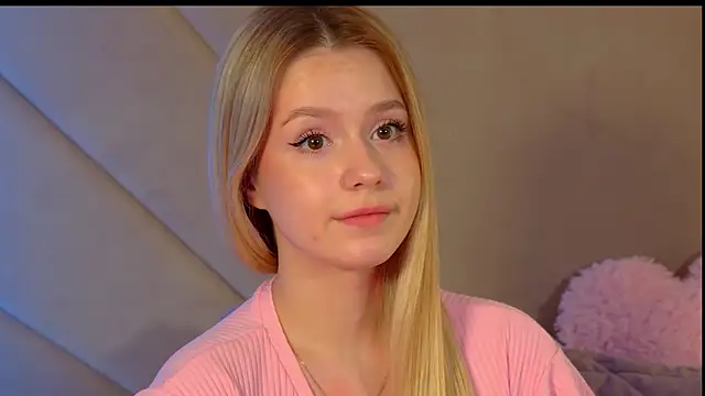 MilanaBalmain online show from 03-01-26, 06:35