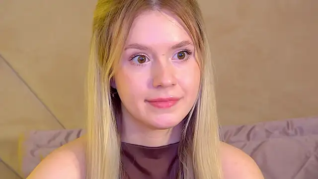 MilanaBalmain online show from 01-13-26, 04:44