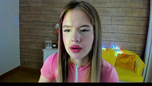 Snapshot of MilanaBalmain chatting on 02-26-25, 11:30 MilanaBalmain online show from 02-26-25, 11:30