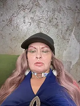 Gardener of Illusions online show from 03-20-26, 01:45