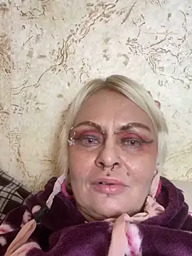 Gardener of Illusions online show from 09-29-25, 02:40