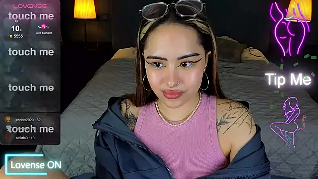 baby  kim online show from 11-27-25, 08:15