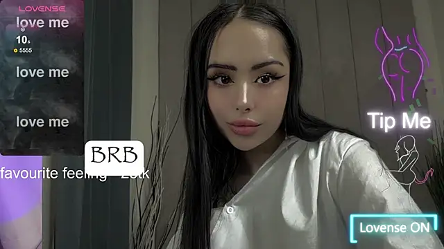 Snapshot of baby__kim chatting on 03-15-25, 02:03 baby kim online show from 03-15-25, 02:03
