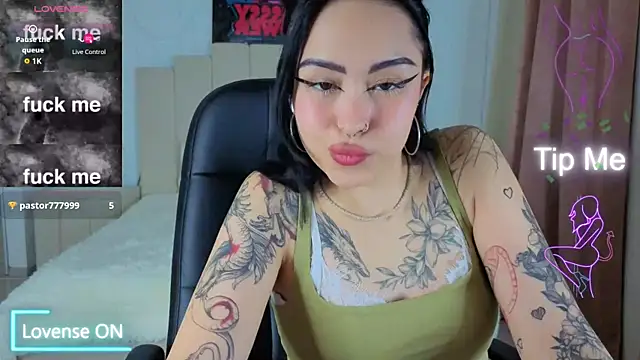 baby  kim online show from 12-19-25, 08:44