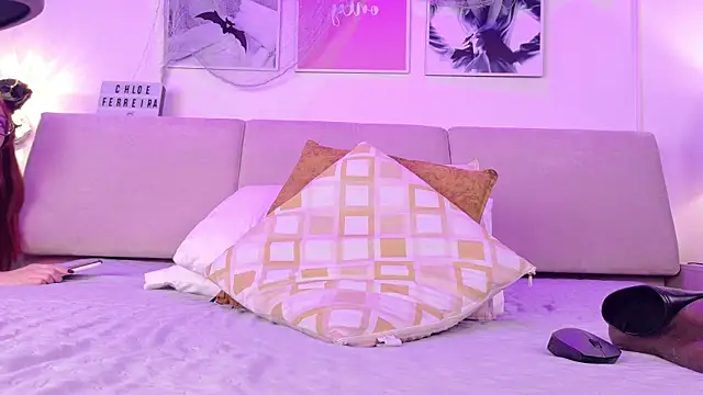 ChloeFerreira online show from 10-25-25, 01:05