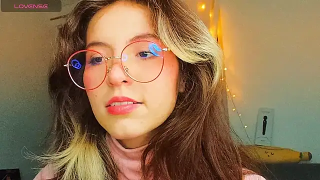 cherrybom969 online show from 02-25-25, 01:09