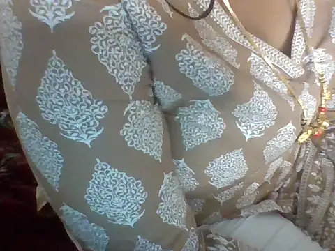 Sexy-Shalinii online show from 03-18-26, 01:57