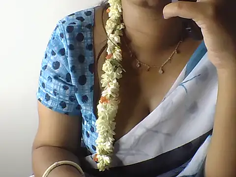 Sexy-Shalinii online show from 05-22-26, 05:22