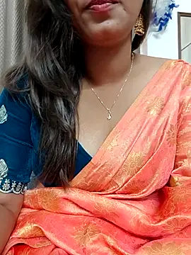 Sexy-Shalinii online show from 05-05-26, 01:03