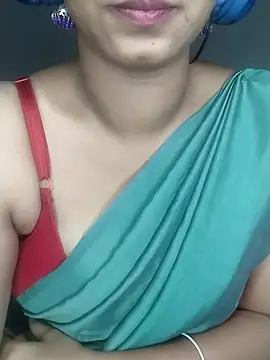 Snapshot of Sexy-Shalinii chatting on 03-03-25, 12:28 Sexy-Shalinii online show from 03-03-25, 12:28