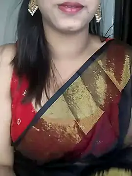 Snapshot of Sexy-Shalinii chatting on 02-09-25, 06:22 Sexy-Shalinii online show from 02-09-25, 06:22