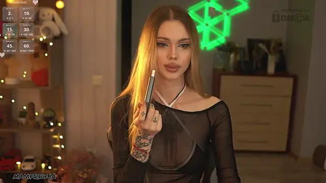 ManiFreyja online show from 10-23-25, 09:13