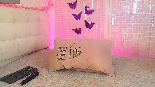 Madysson leee online show from 11-08-25, 02:42