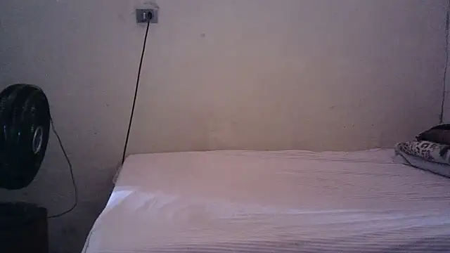 pornstarbrezillian online show from 09-18-25, 02:31