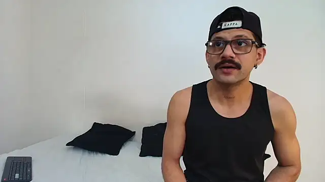 Benjamin show online show from 02-21-26, 04:53