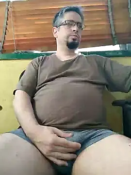 Snapshot of MrBig_2024 chatting on 01-31-25, 10:52 MrBig 2024 online show from 01-31-25, 10:52