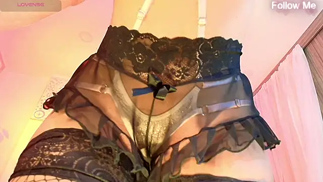 Ladydream1 online show from 11-15-25, 12:25