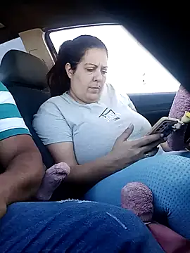 kittymorenita26 online show from 02-10-25, 01:11