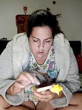 kittymorenita26 online show from 01-29-25, 10:53