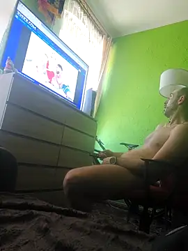Snapshot of STANISLAW621162 chatting on 05-29-26, 12:33 STANISLAW621162 online show from 05-29-26, 12:33