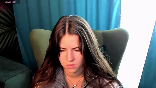 MiaMialani online show from 10-01-25, 07:35
