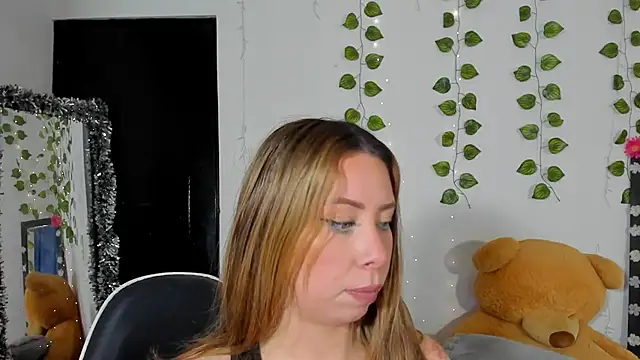 JanneKim online show from 03-18-26, 12:51