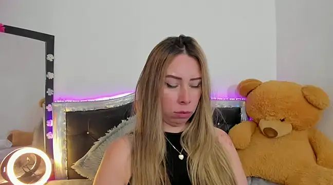 JanneKim online show from 03-12-25, 08:09