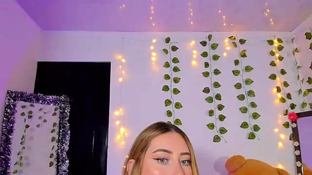 JanneKim online show from 03-27-26, 01:23