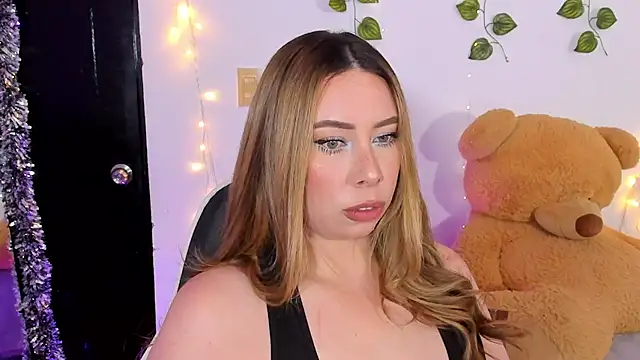 JanneKim online show from 04-10-26, 07:54