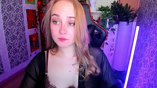 LianaBright online show from 02-19-26, 02:19