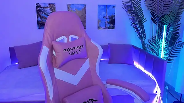 LianaBright online show from 02-04-25, 09:07