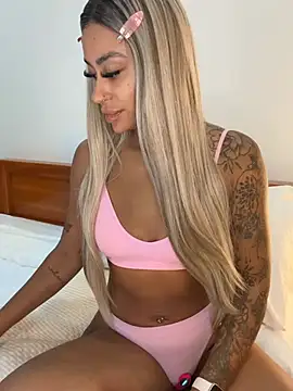 CoCo-Queen online show from 02-21-26, 03:19