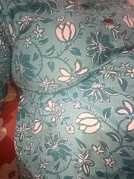 Snapshot of EeshaBhabi chatting on 11-27-25, 02:17 EeshaBhabi online show from 11-27-25, 02:17