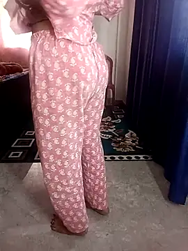 Snapshot of EeshaBhabi chatting on 02-13-26, 07:30 EeshaBhabi online show from 02-13-26, 07:30