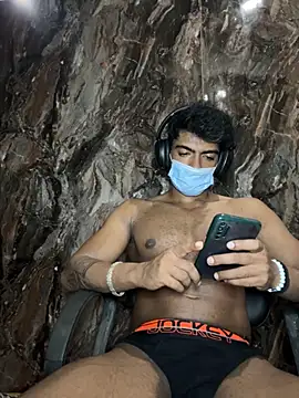 rony6663 online show from 11-07-25, 06:23