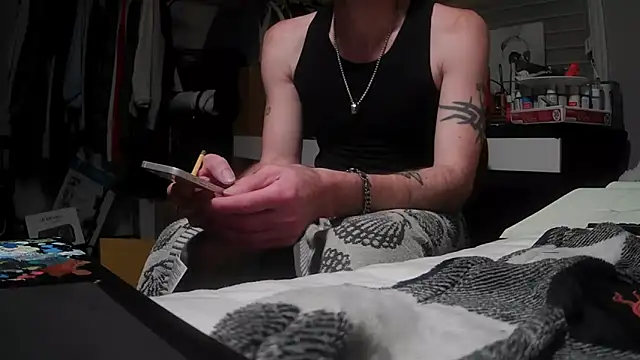 smokee parT903 online show from 10-30-25, 08:23