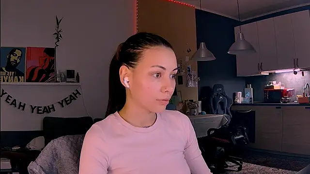 valorant girl online show from 02-12-26, 02:50