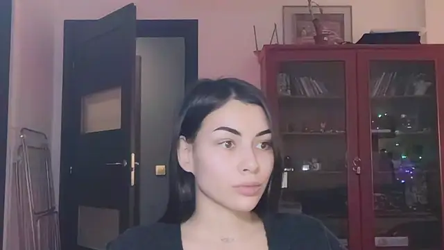 valorant girl online show from 02-25-25, 09:04