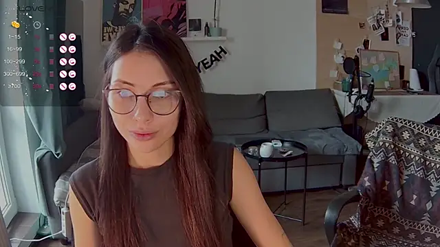 valorant girl online show from 04-05-26, 10:22