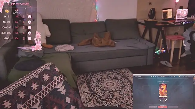 valorant girl online show from 03-03-25, 04:15