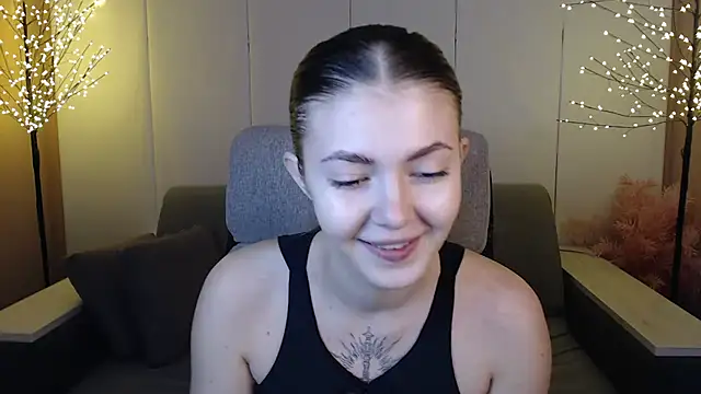 Snapshot of Ritaneer chatting on 02-02-25, 08:56 Ritaneer online show from 02-02-25, 08:56