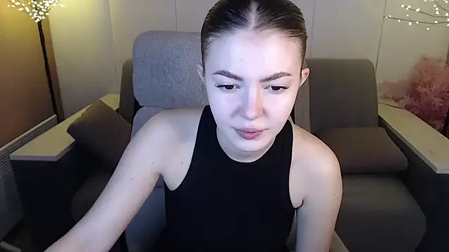 Snapshot of Ritaneer chatting on 03-12-25, 09:02 Ritaneer online show from 03-12-25, 09:02