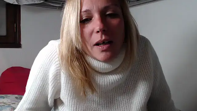 Doucelouve9 online show from 01-06-26, 05:28