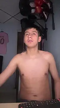 Snapshot of Stiven_017 chatting on 03-14-26, 03:01 Stiven 017 online show from 03-14-26, 03:01